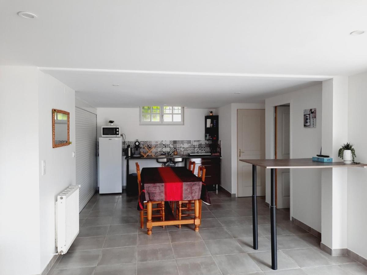 Appartement Cosy Chez Nicolas Et Aline Pompiey Exteriör bild